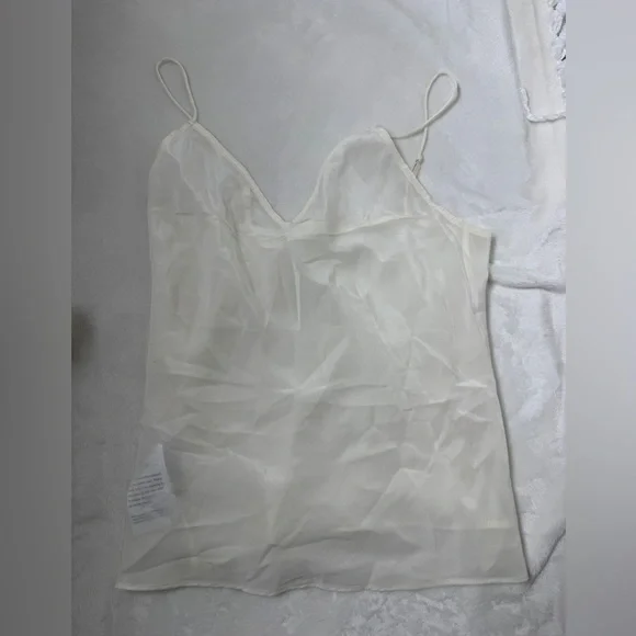 Rich Radi Qs NYC intricate Lace cutout Top - Picture 11 of 13